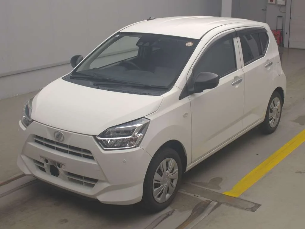 Daihatsu Mira e:S LA350S 2021